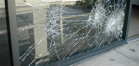 How to Break Laminated Glass: A Journey Through Unconventional Wisdom and Practical Techniques